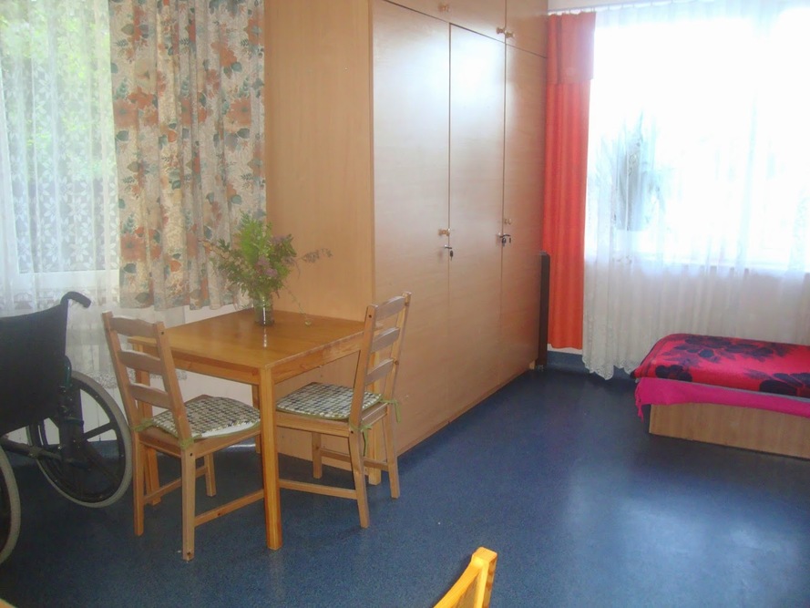 Dom Opieki JOLECZKA w Adamówku