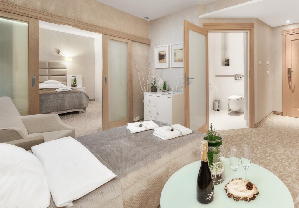 Pokoje dla gości ośrodka Columna Medica w Łasku są jasne, przestronne i komfortowo wyposażone