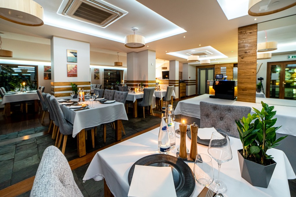 Goście Hotelu Żywiecki**** Medical SPA & Sport w Przyłękowie mogą smacznie zjeść w Restauracji Delicja