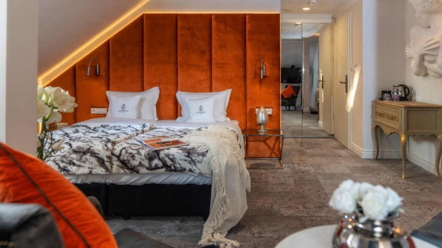 Pałac Alexandrinum w Poświętnem