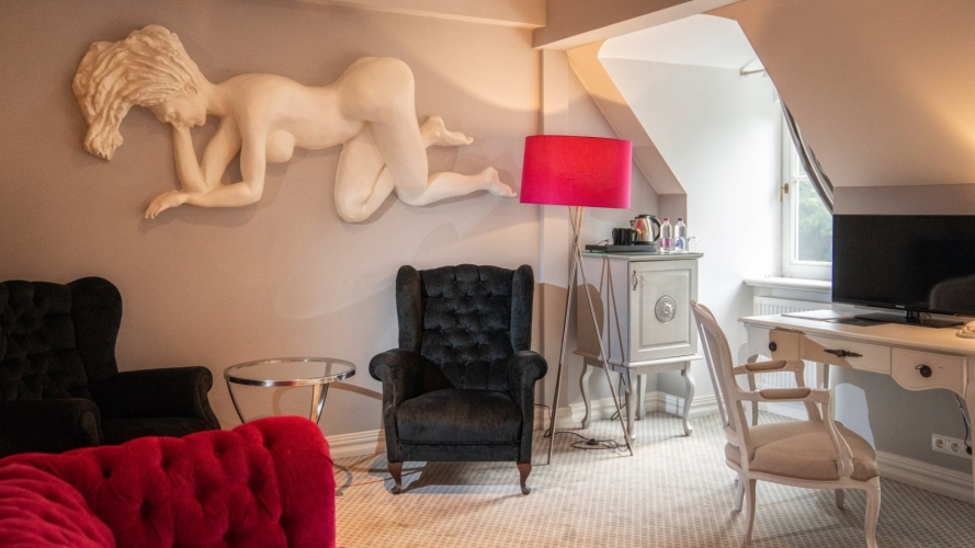 Pałac Alexandrinum w Poświętnem