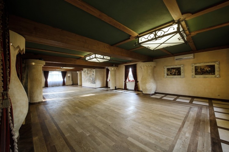 Hotel Kasztel w Rzezawie