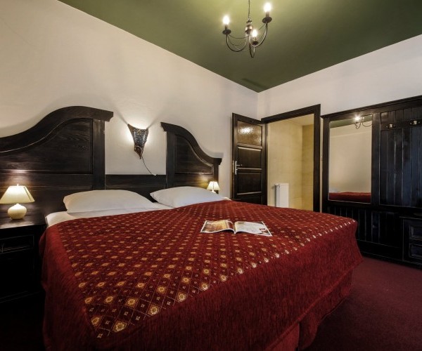 Hotel Kasztel w Rzezawie