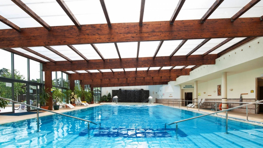 Kompleks Wczasowy Sandra SPA w Pogorzelicy