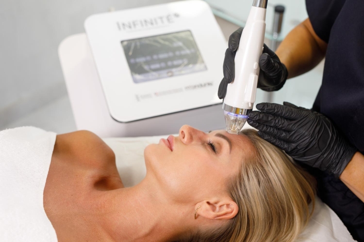 Holiday Golden Resort w Łazach