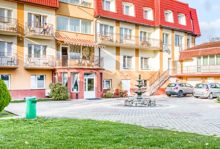 Hotel JANTAR w Rewalu