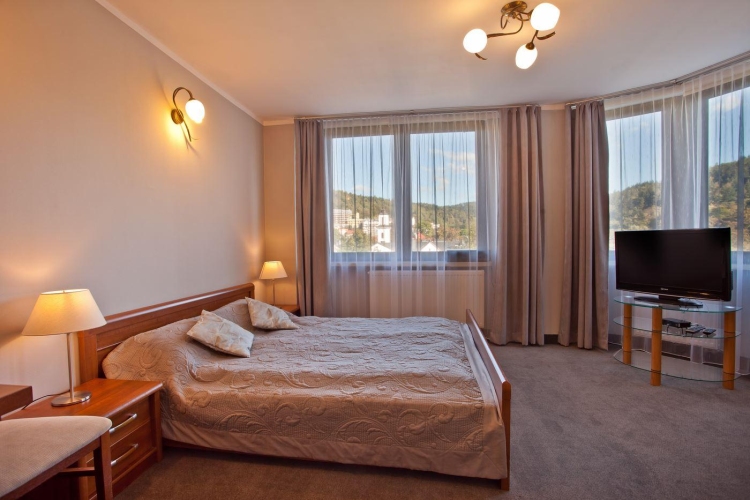 UROCZA ART Pensjonat w Krynicy-Zdroju przygotował dla gości pokoje o zróżnicowanym standardzie