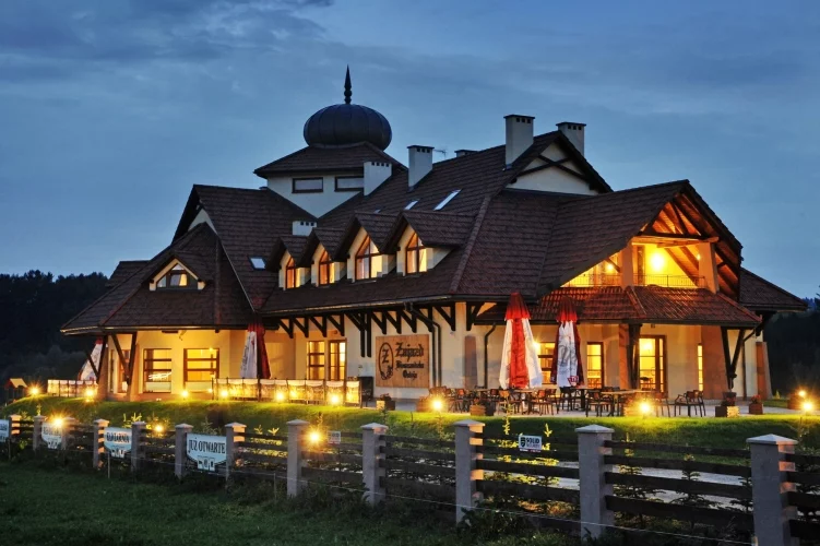 Zajazd Bieszczadzka Ostoja w Ustrzykach Dolnych