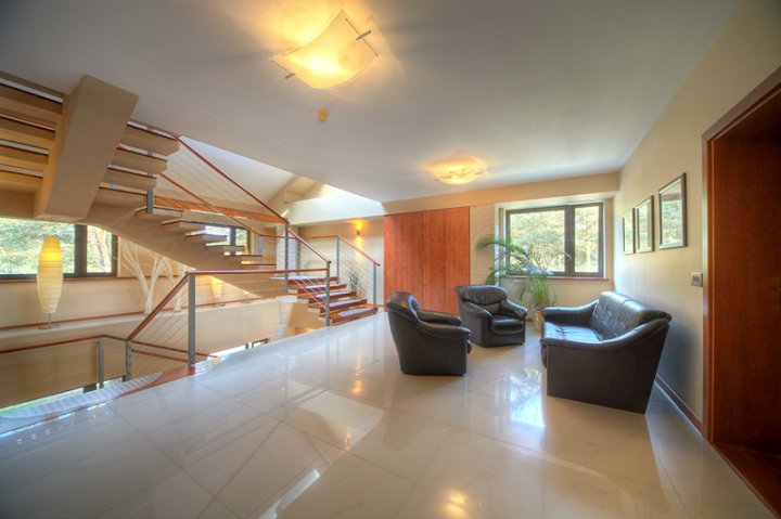 Hotel Columbus w Rowach