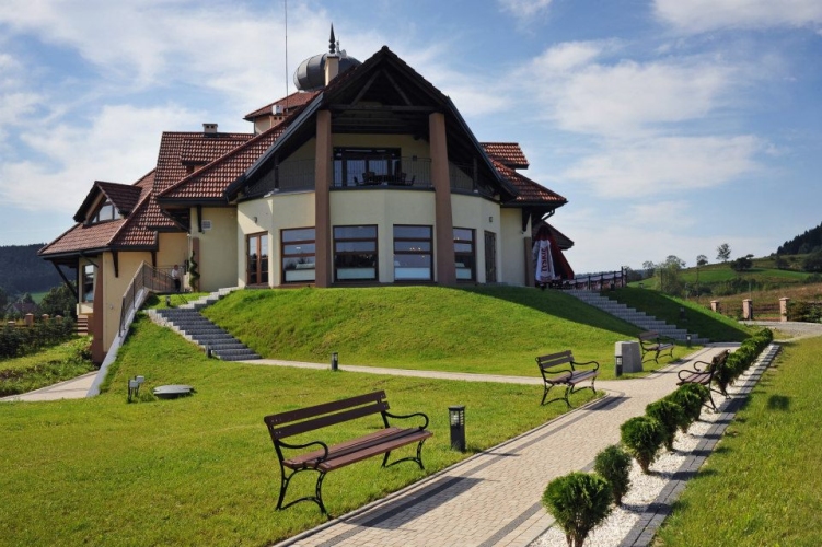 Zajazd Bieszczadzka Ostoja w Ustrzykach Dolnych