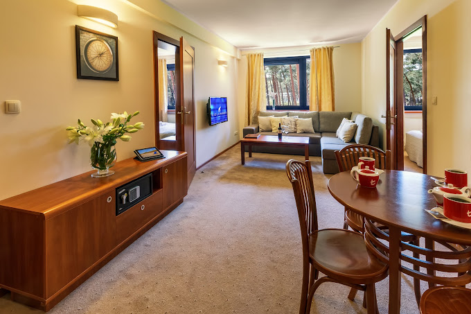 Hotel Columbus w Rowach