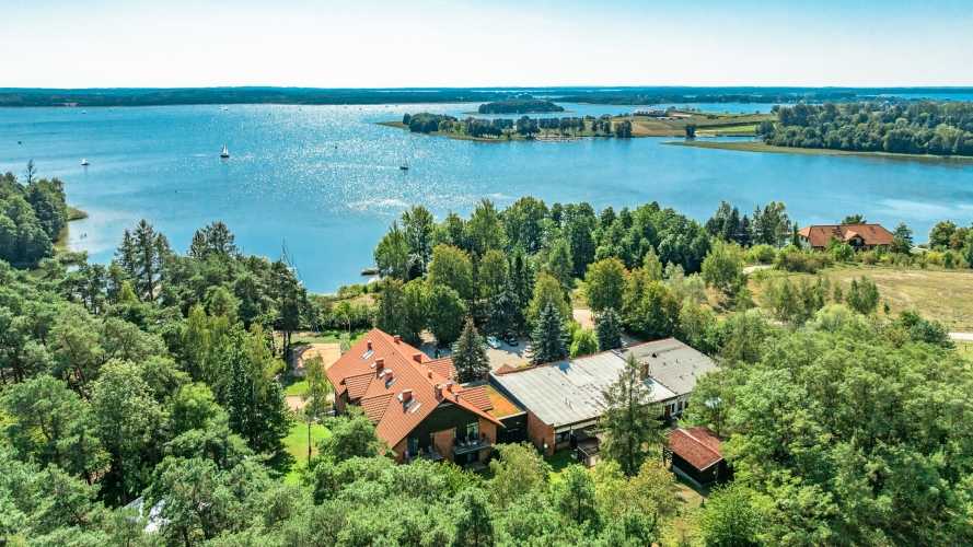 Ośrodek Wypoczynkowy Róża Wiatrów w Węgorzewie z lotu ptaka