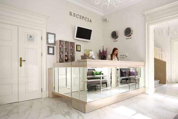 Dwór Droblin w Droblinie