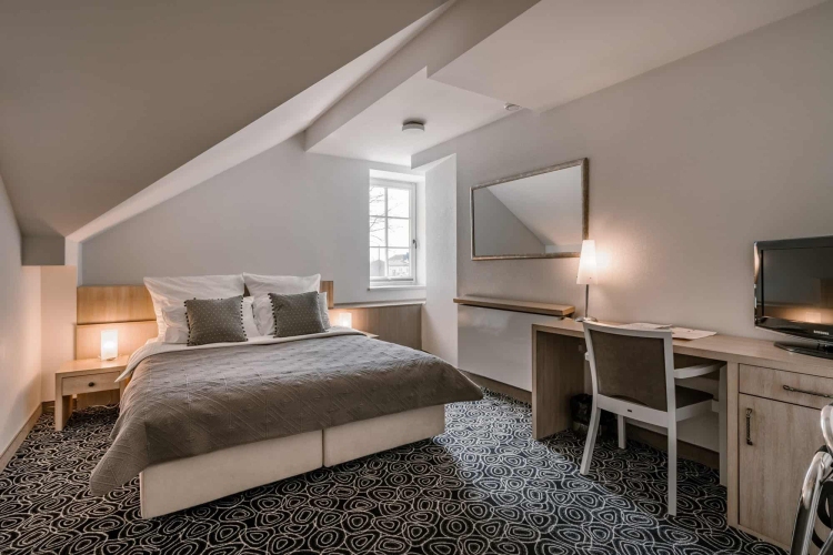 Dwór Droblin w Droblinie