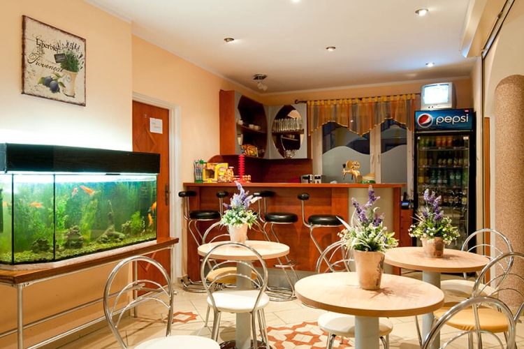 Hotel JANTAR w Rewalu