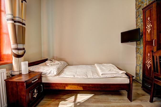 Noclegi & SPA Styrnol w Zawoi to kameralne pokoje wyposażone w niezbędne udogodnienia