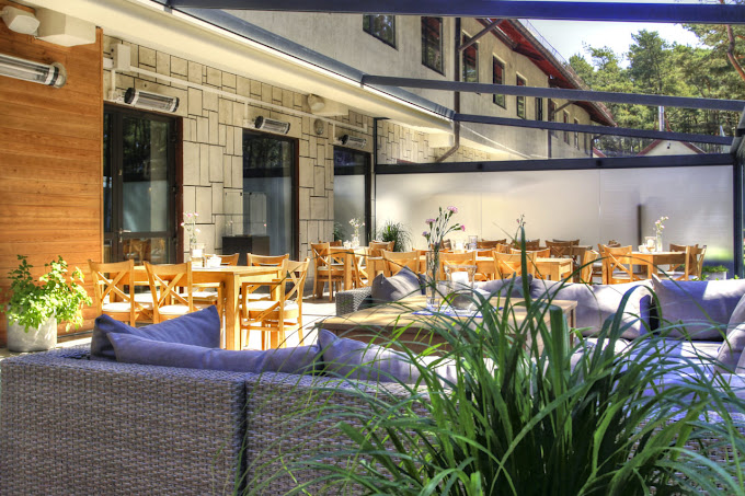 Hotel Columbus w Rowach