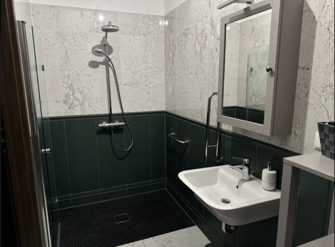 Dom Seniora VIVID PALACE w Łopienniku