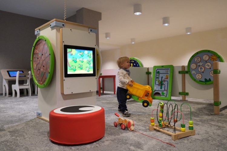 Hotel Kozi Gród w Pomlewie k. Gdańska