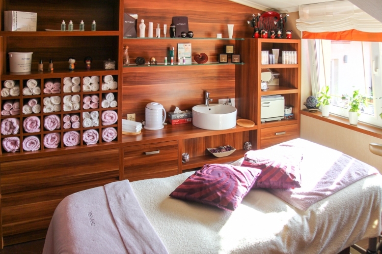 W Kormoran MediSPA w Rowach goście mogą skorzystać z szerokiego wachlarza zabiegów 