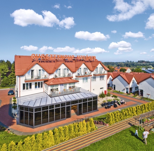 Bursztynowe Wzgórze Family Resort w Sianożętach
