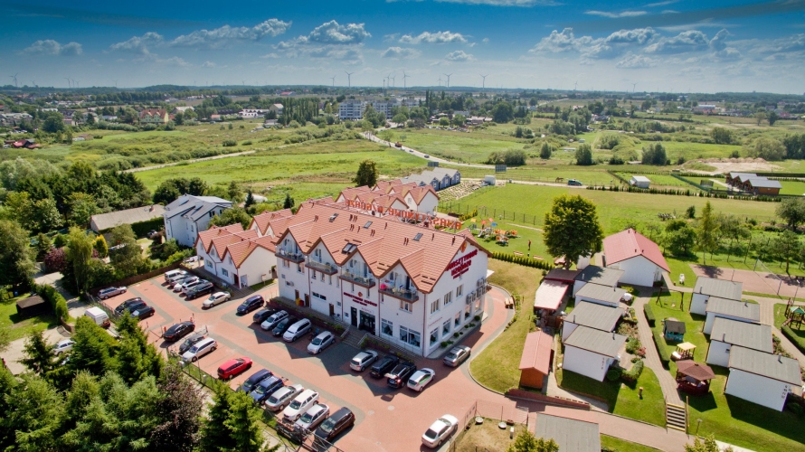 Bursztynowe Wzgórze Family Resort w Sianożętach