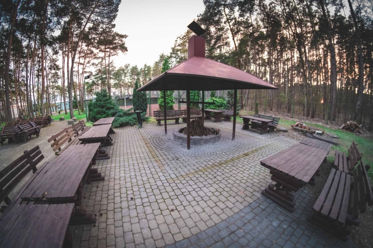 Ośrodek Rekreacyjno–Rehabilitacyjny „Leśny Zakątek” w Zaździerzu