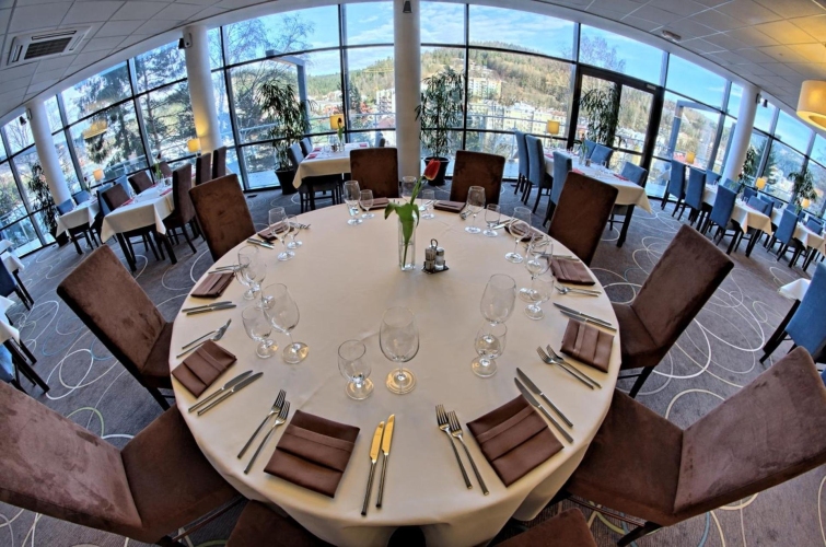 Hotel Krynica w Krynicy-Zdroju