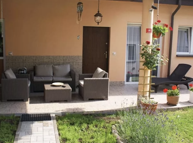 Niepubliczny Zakład Pielęgnacyjno-Opiekuńczy PROMYK w Halinowie