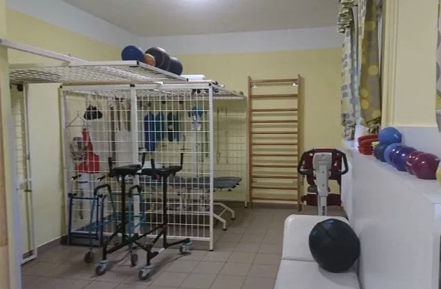 Niepubliczny Zakład Pielęgnacyjno-Opiekuńczy PROMYK w Halinowie