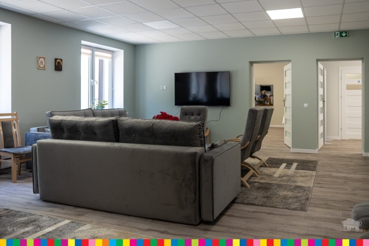 Sala dziennego pobytu w Dziennym domu SENIOR+ w Mielniku