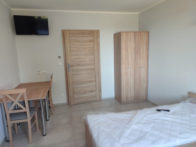 Dom Seniora REMEDIUM w Borkowicach - jeden z dostępnych na miejscu pokoi