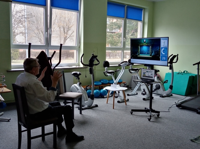 Dzienny Dom SENIOR+ w Chorzowie dysponuje świetnie wyposażóną salą do rehabilitacji ruchowej