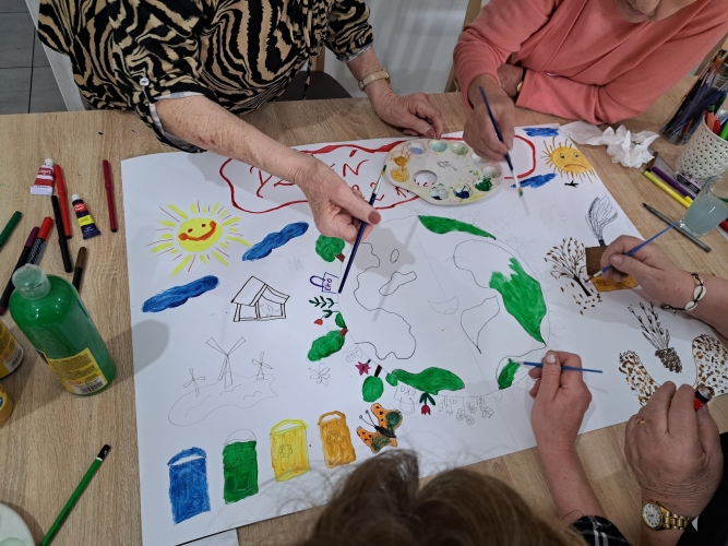 Dzienny Dom SENIOR+ w Żninie oferuje swoim podopiecznym różne formy terapii zajęciowej