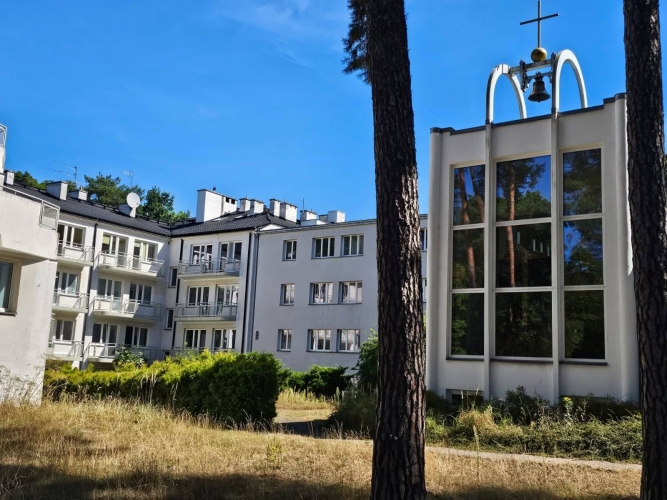 Długa 43, 05-510 Konstancin-Jeziorna