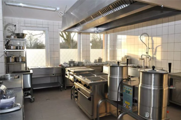 Kuchnia w Domu Seniora Nad Płonką w Zdziarze Wielkim