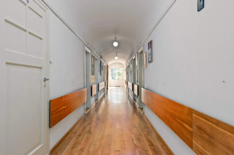 Dom Artystów Weteranów Scen Polskich w Skolimowie