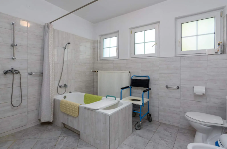 Dom Artystów Weteranów Scen Polskich w Skolimowie