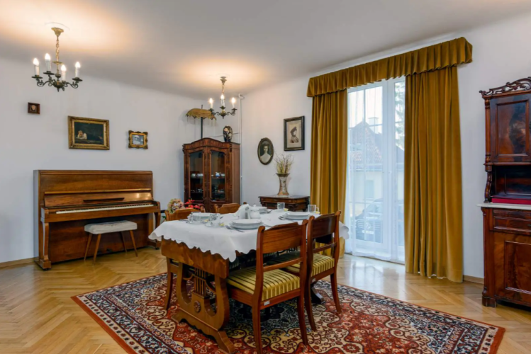 Dom Artystów Weteranów Scen Polskich w Skolimowie