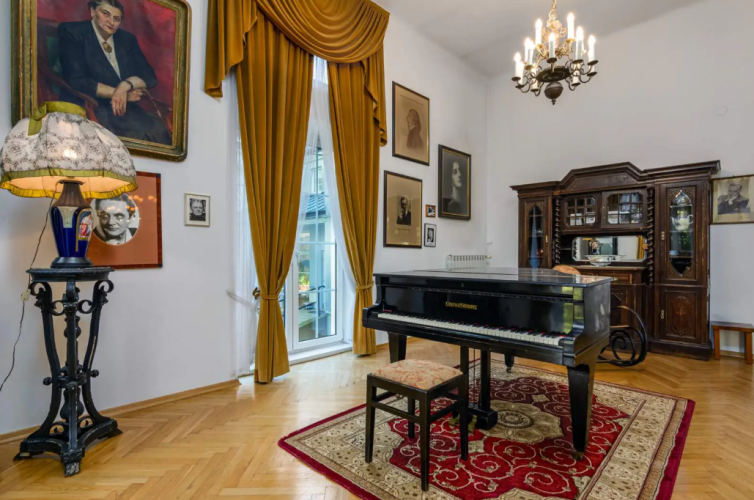 Dom Artystów Weteranów Scen Polskich w Skolimowie