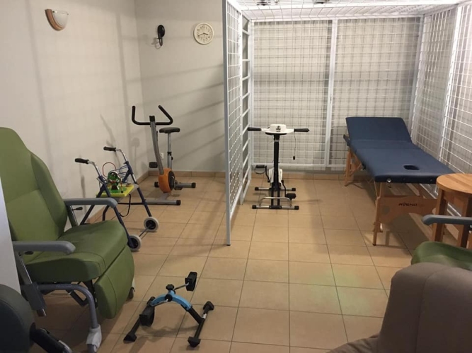 Pomieszczenie do rehabilitacji w Domu Seniora „Nad Korzeńcem” w Kobiórze